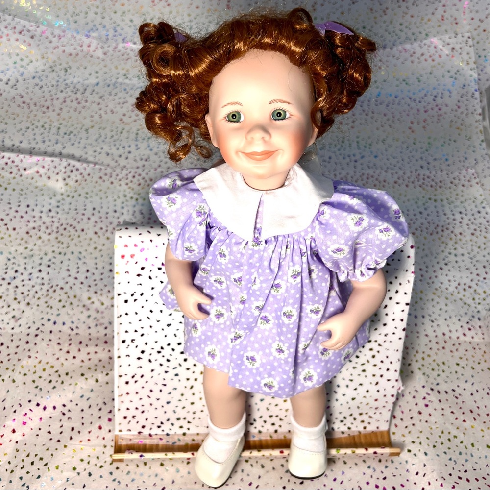 Vintage Ashton-Drake Galleries Hand-painted, Handcrafted, Porcelain Doll - Picture 4 of 8